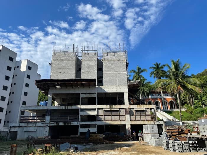 Fachada do Residencial Pamplona, lançamento da LW Construtora em Praia Martim de Sá, Caraguatatuba/SP